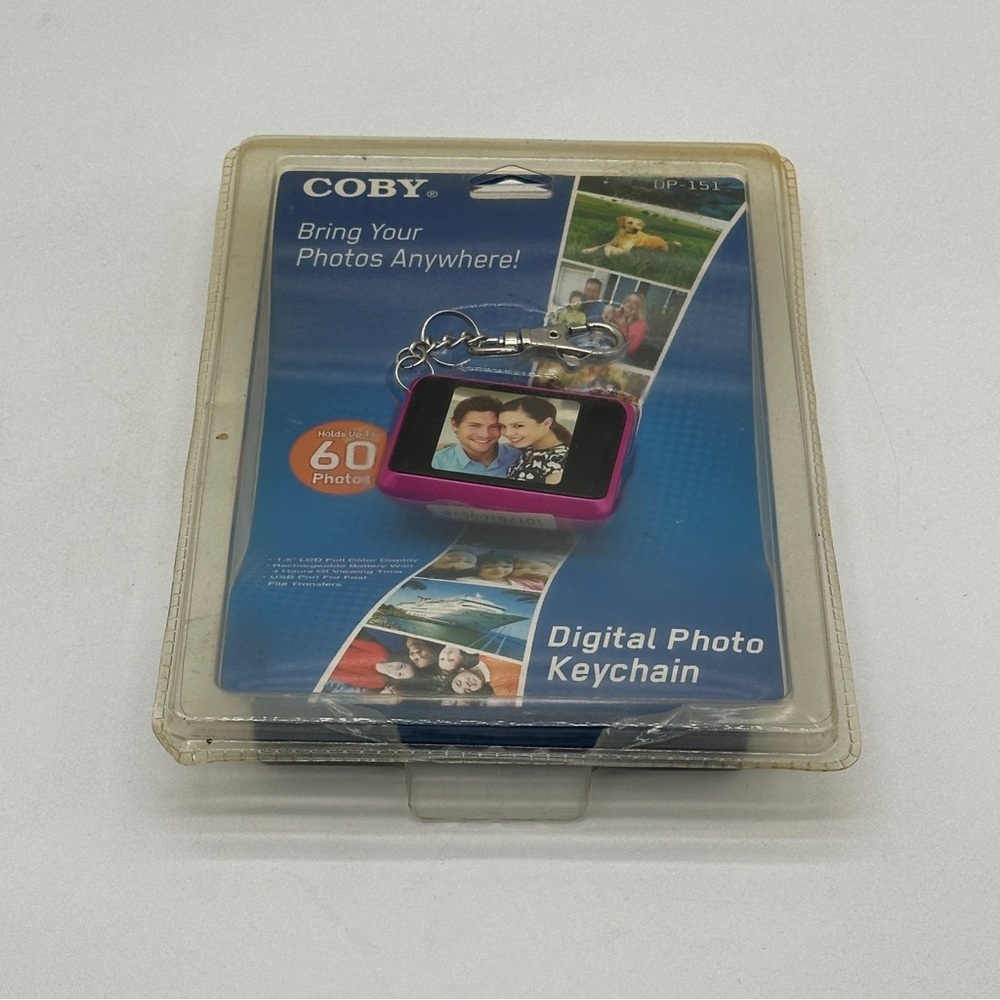 Digital Photo Keychain Key Ring LCD Screen USB DP151 60‎ Photos 2009 NIB COBY
